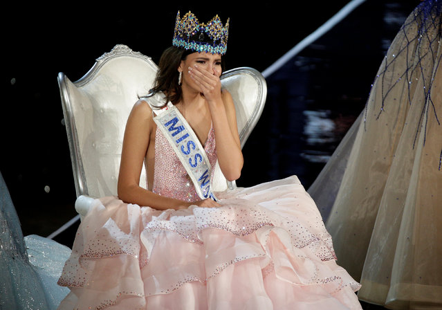 Miss Puerto Rico Stephanie Del Valle reacts after winning the Miss World 2016 Competition in Oxen Hill, Maryland, U.S., December 18, 2016. (Photo by Joshua Roberts/Reuters)