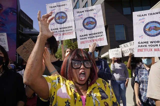 Producer Cheryl Rich joins protesters outside the Netflix at Vine building In the Hollywood section of Los Angeles Wednesday, October 20, 2021. Critics and supporters of Dave Chappelle's Netflix special and its anti-transgender comments gathered outside the company's offices Wednesday, Oct. 20, 2021, with “Trans Lives Matter” and “Free Speech is a Right” among their competing messages. (Photo by Damian Dovarganes/AP Photo)