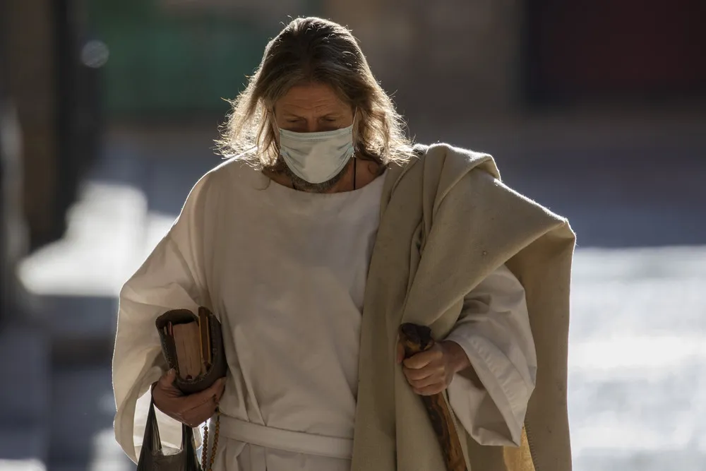 The Day in Photos – April 11, 2020