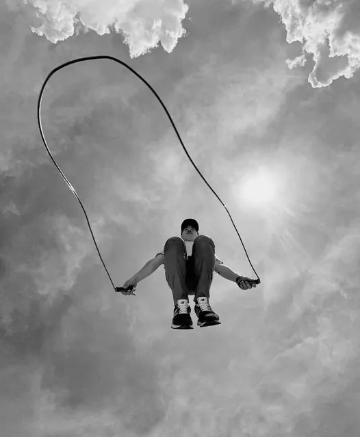 Jumping Rope by Leo Huang (Taiwan, Winner). “I recorded this moment from a low angle so I could include the clouds in the sky and make the picture more dramatic”. (Photo by Leo Huang/Sony World Photography)