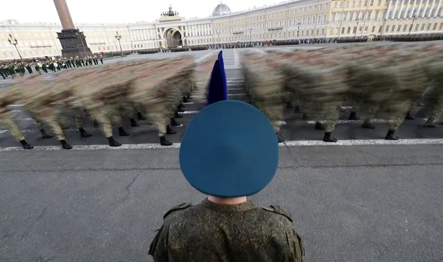 Russian military servicemen during the rehearsal for a military parade at the Dvortsovaya (Palace) Square in St. Petersburg, Russia, 25 April 2023. Russia will hold a Victory Day military parade on 09 May 2023 to mark the 78th anniversary of the capitulation of Nazi Germany in 1945. (Photo by Anatoly Maltsev/EPA)