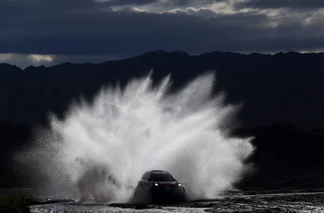 Mini' s driver Boris Garafulic of Chile and co- driver Portuguese Filipe Palmeiro compete, during the Stage 12 of the 2018 Dakar Rally between Chilecito and San Juan, Argentina, on January 18, 2018. (Photo by Franck Fife/AFP Photo)