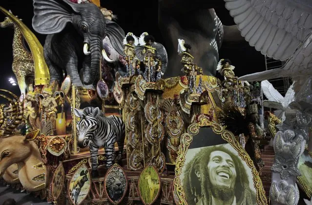 Revellers from the Imperio da Casa Verde Samba School take part in a carnival at Anhembi Sambadrome in Sao Paulo  February 15, 2015. (Photo by Paulo Whitaker/Reuters)