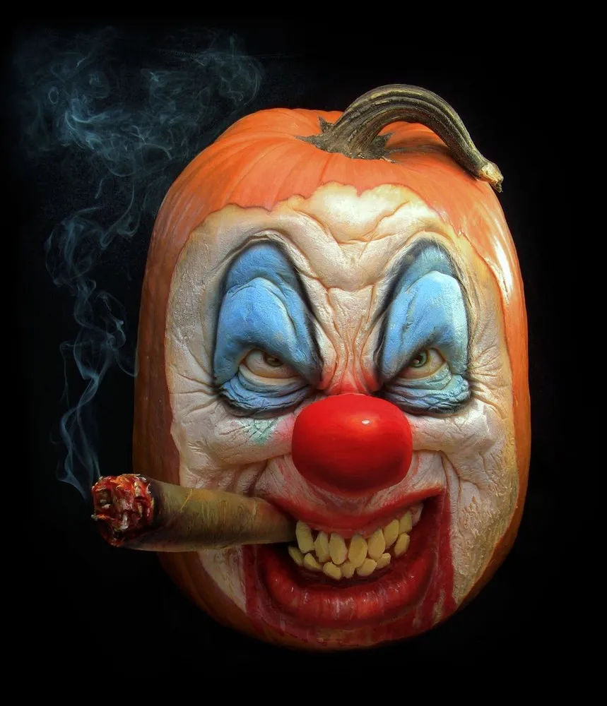 Expert Pumpkin Carvers Create Halloween Horrors