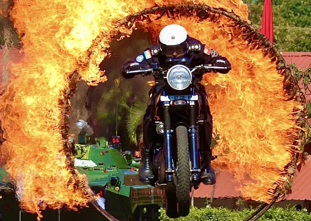 Pictures of the Year 2023, Part 015/224