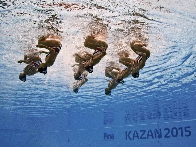 Members of Team Costa Rica are seen underwater as they perform in the synchronised swimming team free routine preliminary at the Aquatics World Championships in Kazan, Russia July 28, 2015. (Photo by Michael Dalder/Reuters)