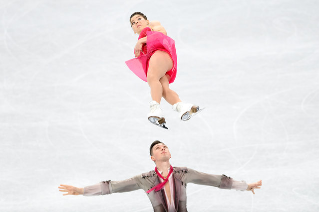 Anastasia Mishina and Aleksandr Galliamov of Team ROC skate in the Pair Skating Short Program Team Event during the Beijing 2022 Winter Olympic Games at Capital Indoor Stadium on February 04, 2022 in Beijing, China. (Photo by Justin Setterfield/Getty Images)