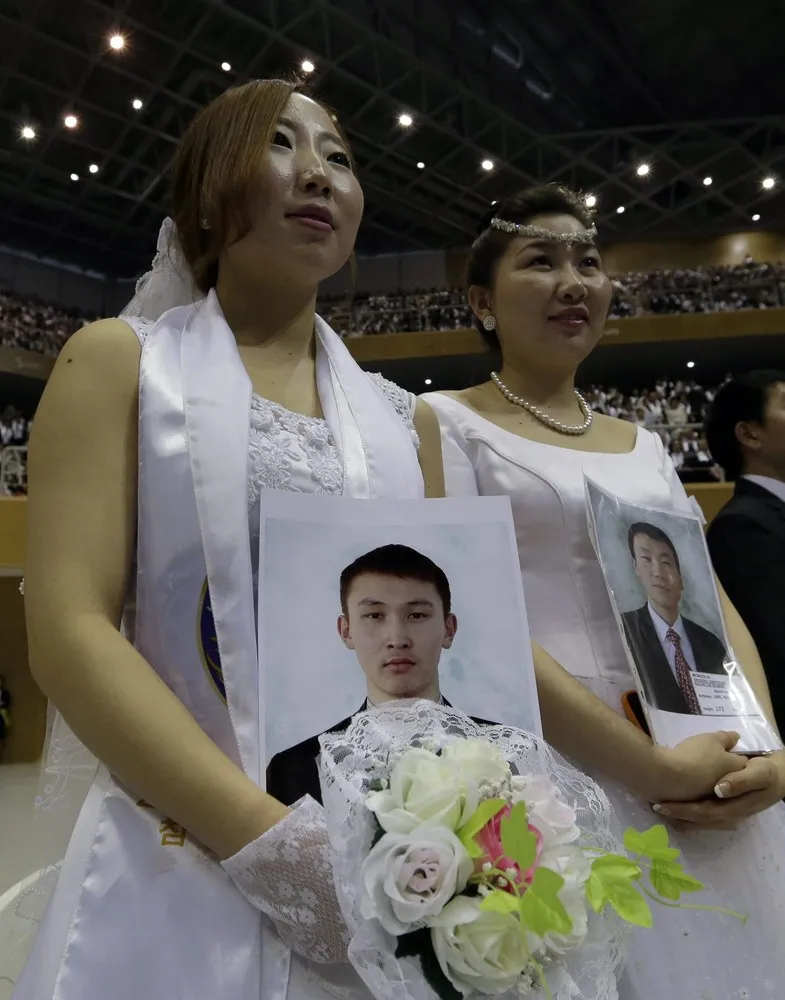 3500 Marry in South Korea Mass Wedding