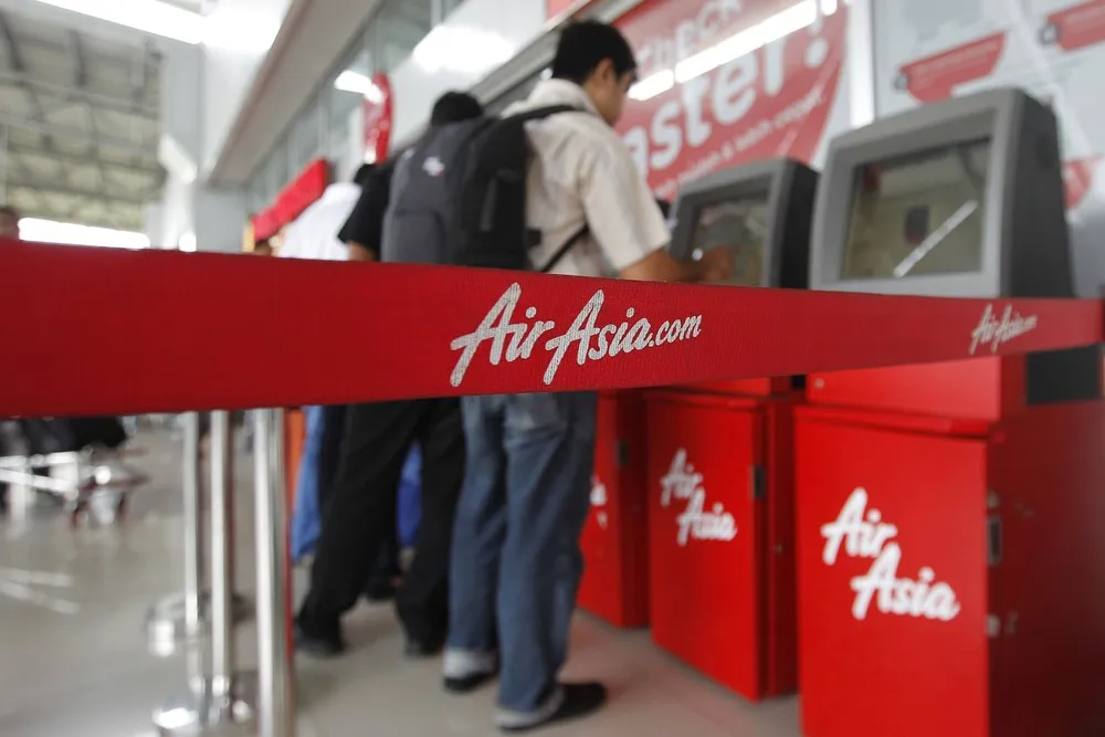 AirAsia Indonesia Flight QZ8501 to Singapore Missing