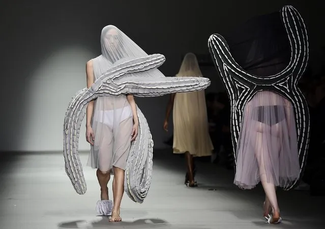 Models display creations by Central Saint Martins at London Fashion Week, February 20, 2015. (Photo by Toby Melville/Reuters)