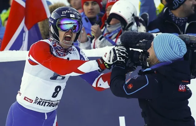 Britain's Dave Ryding celebrates his second place after completing an alpine ski, men's World Cup slalom, in Kitzbuehel, Austria, Sunday, January 22, 2017. (Photo by Giovanni Auletta/AP Photo)