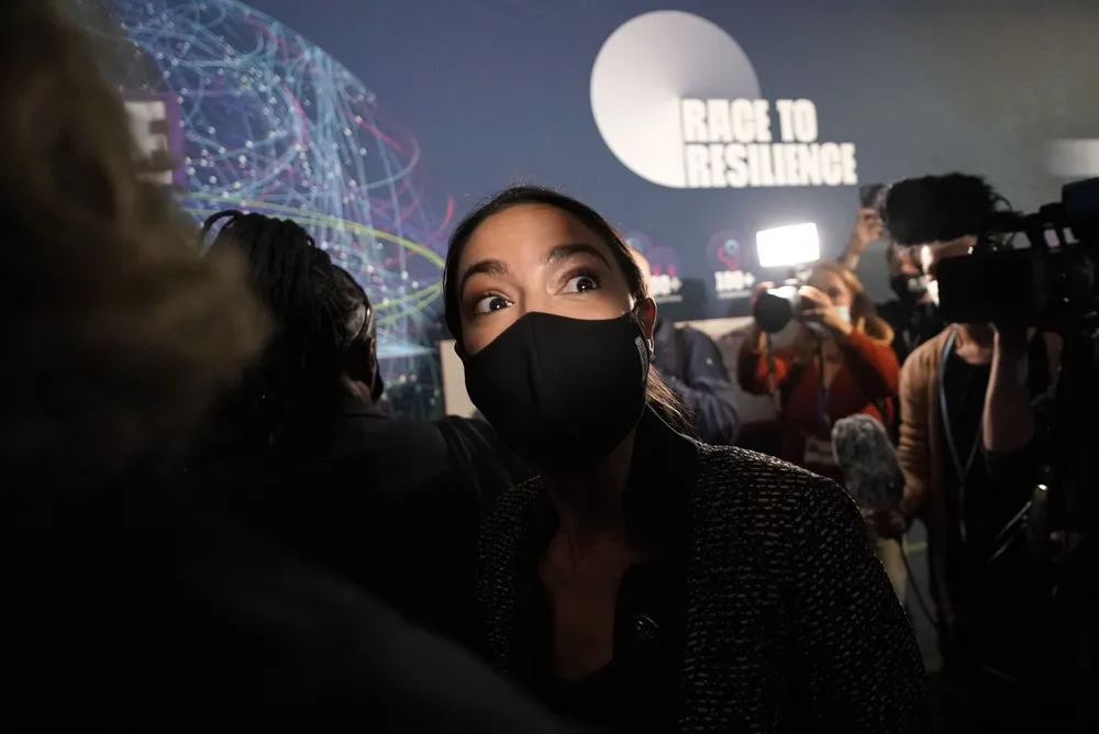 The Day in Photos – November 10, 2021