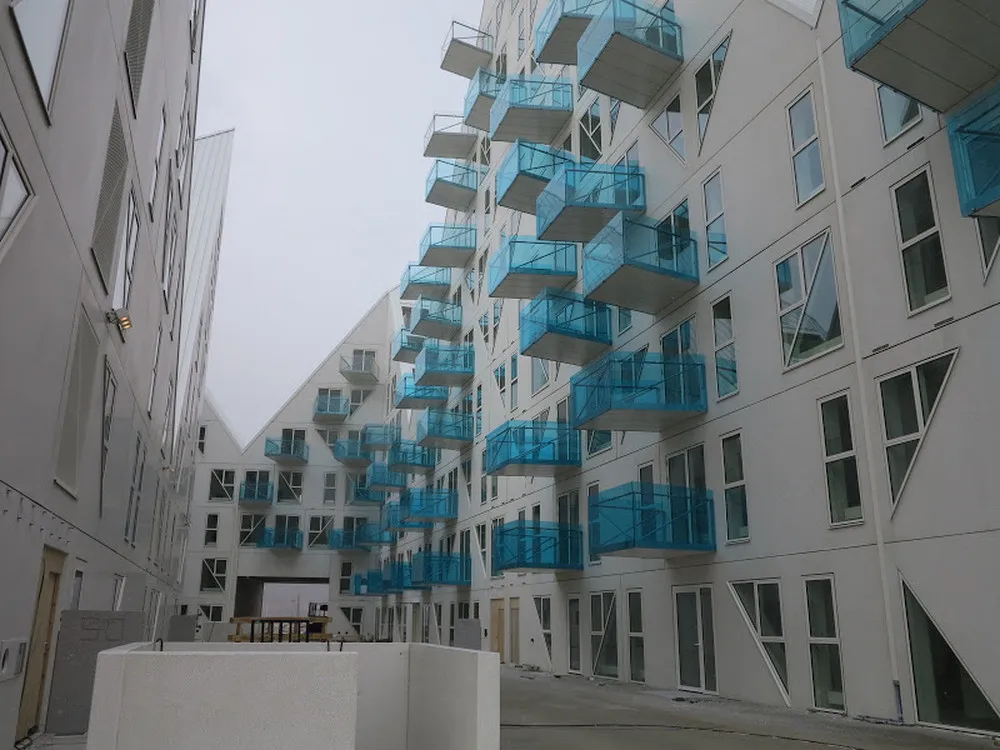 The Iceberg by CEBRA + JDS + SeARCH + Louis Paillard Architects