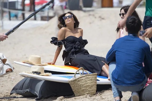 Eva Longoria is seen at a beach club during The 70th Annual Cannes Film Festival on May 23, 2017 in Cannes, France. (Photo by Iconic/GC Images)
