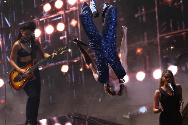 Benson Boone performs during the 2024 MTV Video Music Awards in Elmont, New York, U.S., September 11, 2024. (Photo by Brendan McDermid/Reuters)