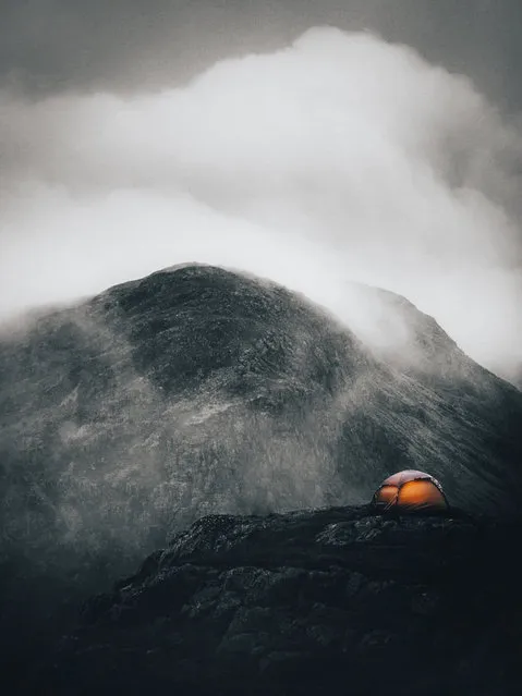 A wild camper in the Lake District. (Photo by Daniel Halliday/Mountain Photo of the Year)