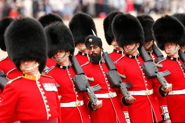 The Household Division, led by the Coldstream Guards rehearse Trooping the Colour for the Colonel's Review ahead of the Queen's birthday parade next week, on Horseguards Parade in central London, Britain, June 2, 2018. (Photo by Henry Nicholls/Reuters)