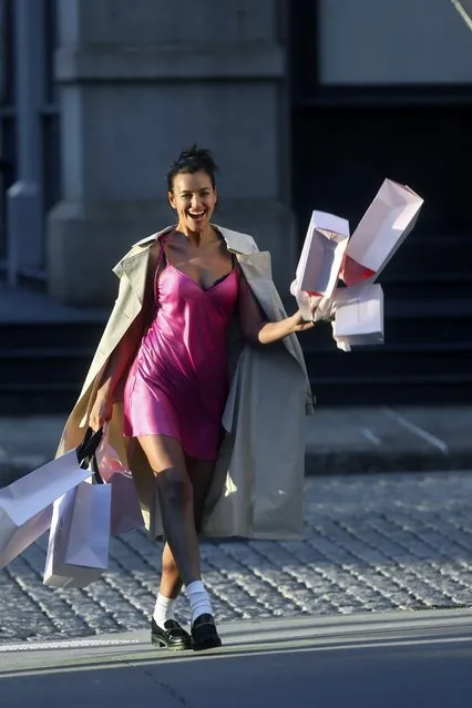 Irina Shayk Filming photo shoot for Victoria's Secret on April 13, 2021 in New York. (Photo by Steve Sands/New York Newswire/The Mega Agency)