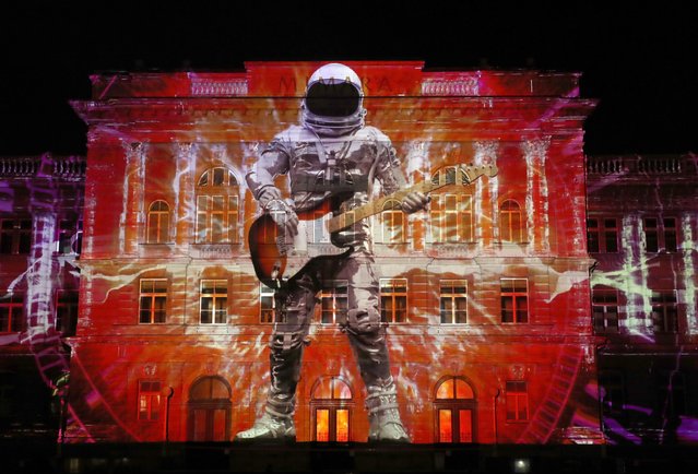 The light installation “Odd Dynamics” is projected on to the facade of the Mimara Museum during the fifth Zagreb Festival of Lights, in Zagreb, Croatia, 16 March 2023. The event presented by the Zagreb Tourist Board and the City of Zagreb features 33 attractions in some 28 locations in the capital city. (Photo by Antonio Bat/EPA)