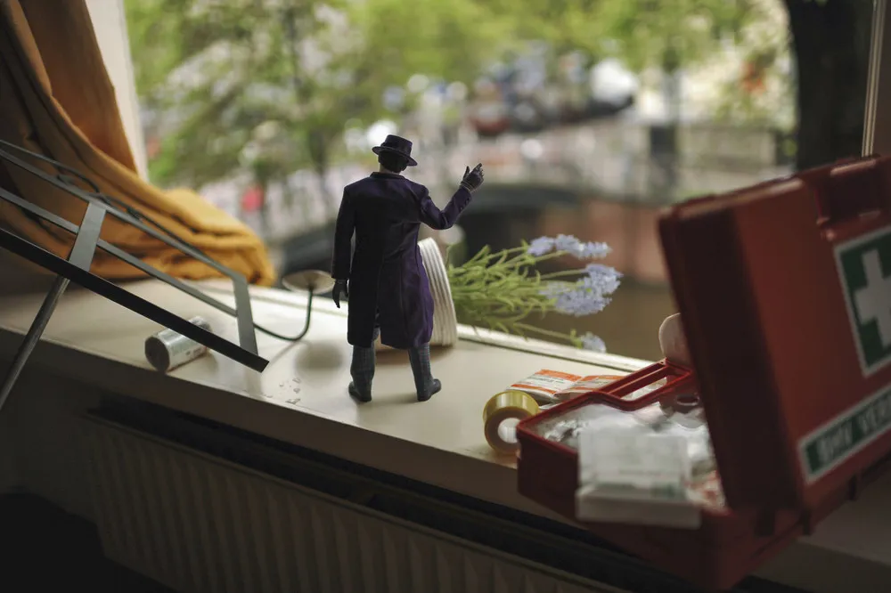 Toys Come to Life by Russian Photographer VSE OK