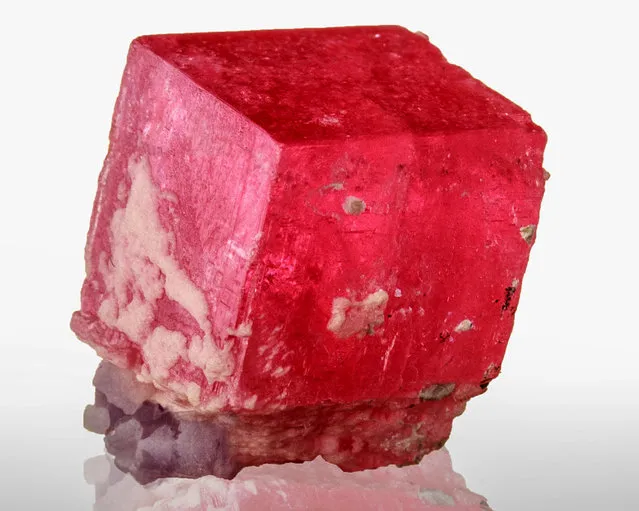 Rhodochrosite - The Mineral And Gemstone Kingdom