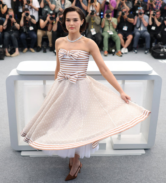 American actress Zoey Deutch poses during a photocall for the film “Nouvelle Vague” (New Wave) at the 78th edition of the Cannes Film Festival in Cannes, southern France, on May 18, 2025. (Photo by Sameer Al-Doumy/AFP Photo)