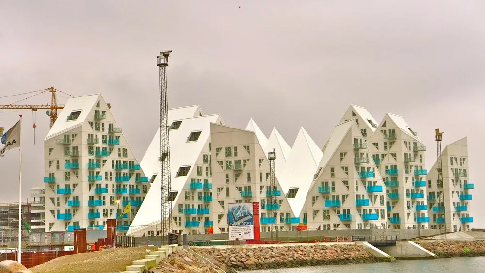 The Iceberg by CEBRA + JDS + SeARCH + Louis Paillard Architects
