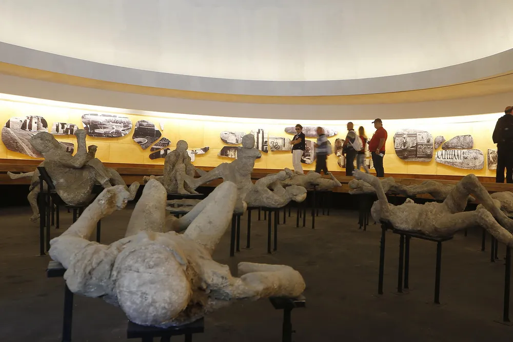 Peering Inside Pompeii's Victims