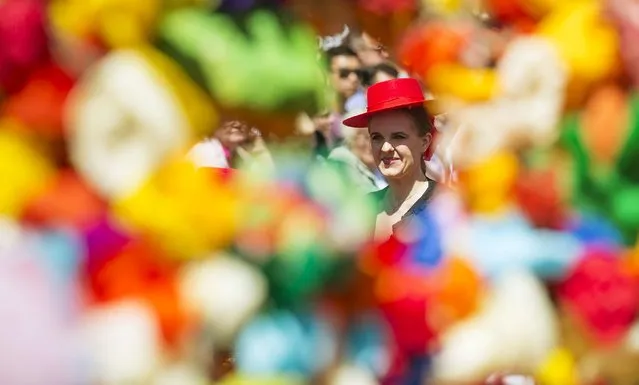 Dancers take part in the Karneval der Kulturen (Carnival of Cultures) street parade of ethnic minorities, in Berlin, Germany, May 24, 2015. (Photo by Hannibal Hanschke/Reuters)