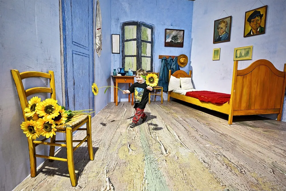 Pictures of the Year 2022, Part 034/163