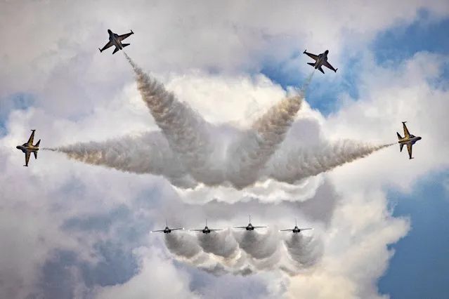 Republic of Korea Air Force's (ROKAF) aerobatic unit “Black Eagles” maneuver their T-50B aircraft as they perform an air show at Clark Air Base on March 03, 2024 in Pampanga, Philippines. The Republic of Korea Air Force's (ROKAF) aerobatic unit “Black Eagles” is in the Philippines to conduct a series of air shows to mark the 75th anniversary of diplomatic relations between the Philippines and South Korea. (Photo by Ezra Acayan/Getty Images)