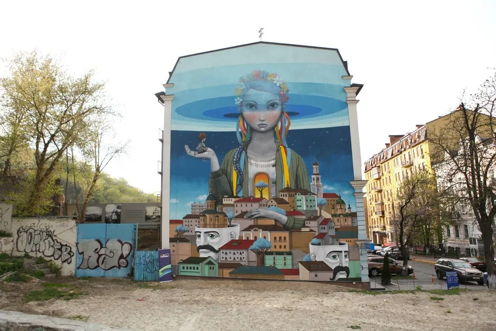 Street Art by Seth Globepainter