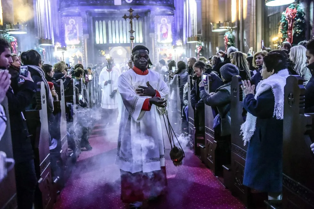 The Day in Photos – December 25, 2017