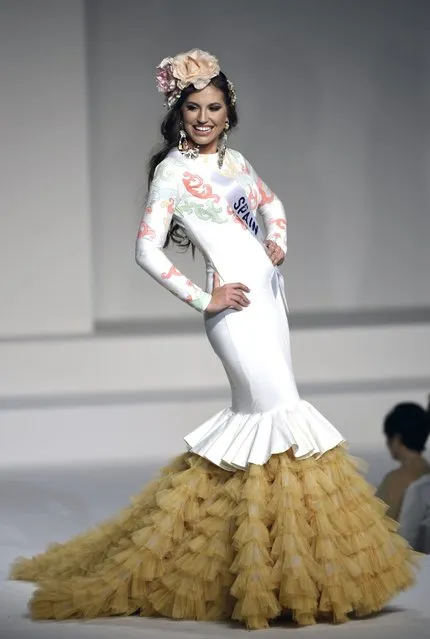 Miss Spain Cristina Silva displays her national costume during the Miss International Beauty Pageant 2015 in Tokyo, Japan, 05 November 2015. (Photo by Franck Robichon/EPA)