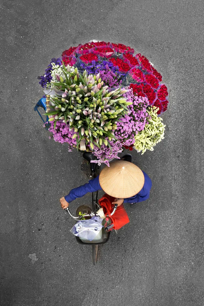 Vietnam's Street Vendors – View from Above