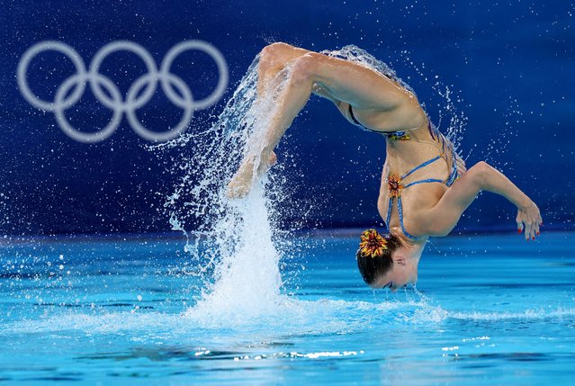 Netherlands' Bregje De Brouwer and Noortje De Brouwer compete in the duet free routine of the artistic swimming event during the Paris 2024 Olympic Games at the Aquatics Centre in Saint-Denis, north of Paris, on August 10, 2024. (Photo by Maye-E Wong/Reuters)