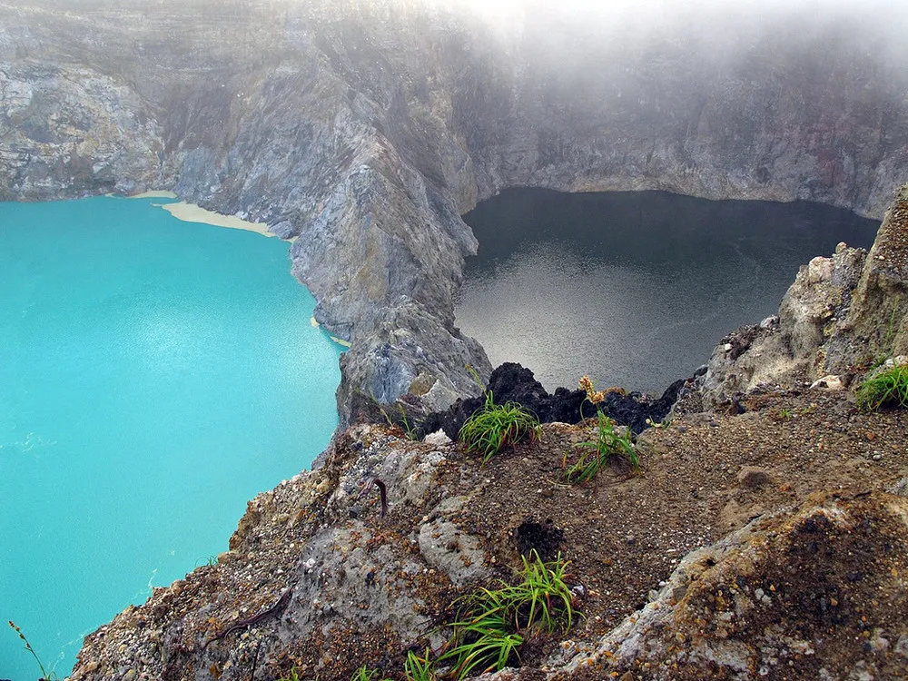 Indonesia Lakes of Mount Kelimutu