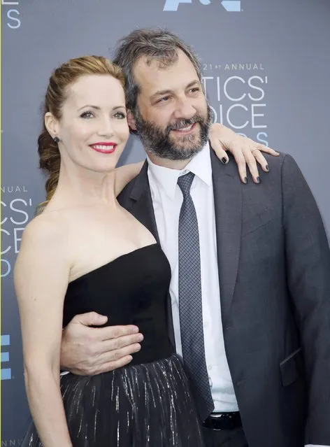 Producer Judd Apatow and his wife, actress Leslie Mann, arrive at the 21st Annual Critics' Choice Awards in Santa Monica, California January 17, 2016. (Photo by Danny Moloshok/Reuters)