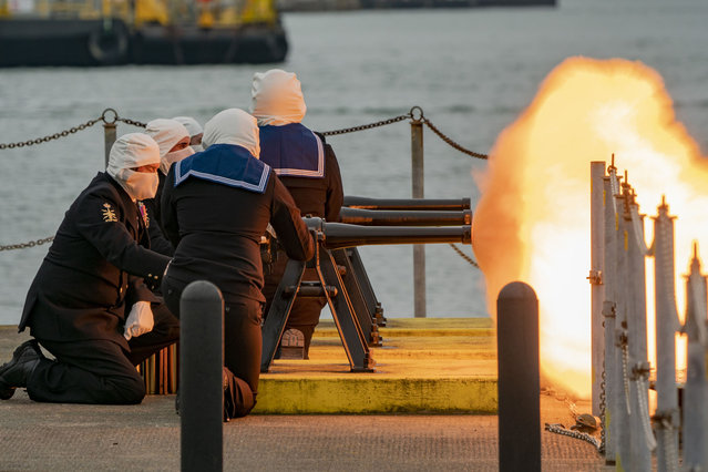 Sailors from Portsmouth Naval Base fire a 41 gun salute on April 10, 2021 in Portsmouth, England.  The Death Gun Salute will be fired at 12.00 marking the death of His Royal Highness, The Prince Philip, Duke of Edinburgh. Across the country and the globe saluting batteries will fire 41 rounds, 1 round at the start of each minute, for 40 minutes. Gun salutes are customarily fired, both on land and at sea, as a sign of respect or welcome. The Chief of the Defence Staff, General Sir Nicholas Carter, said “His Royal Highness has been a great friend, inspiration and role model for the Armed Forces and he will be sorely missed”. (Photo by Chris Eades/Getty Images)
