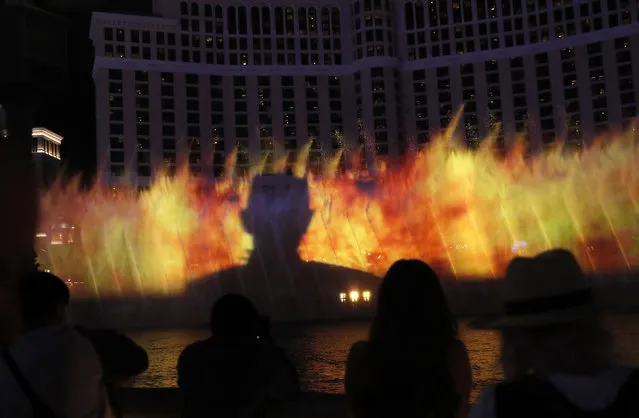 The Night King is projected during a “Game of Thrones”-themed show at the fountains at the Bellagio casino-resort, Sunday, March 31, 2019, in Las Vegas. (Photo by John Locher/AP Photo)
