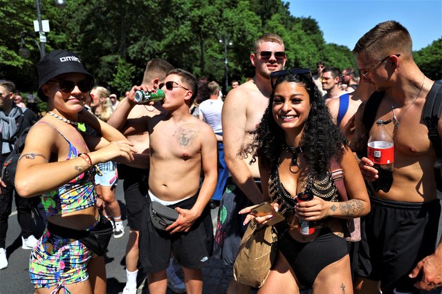 Revellers attend the “Rave The Planet” techno parade in Berlin, Germany on July 8, 2023. (Photo by Fabrizio Bensch/Reuters)