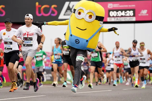 Runners in fancy dress during the TCS London Marathon on Sunday, October 2, 2022. (Photo by James Manning/PA Images via Getty Images)