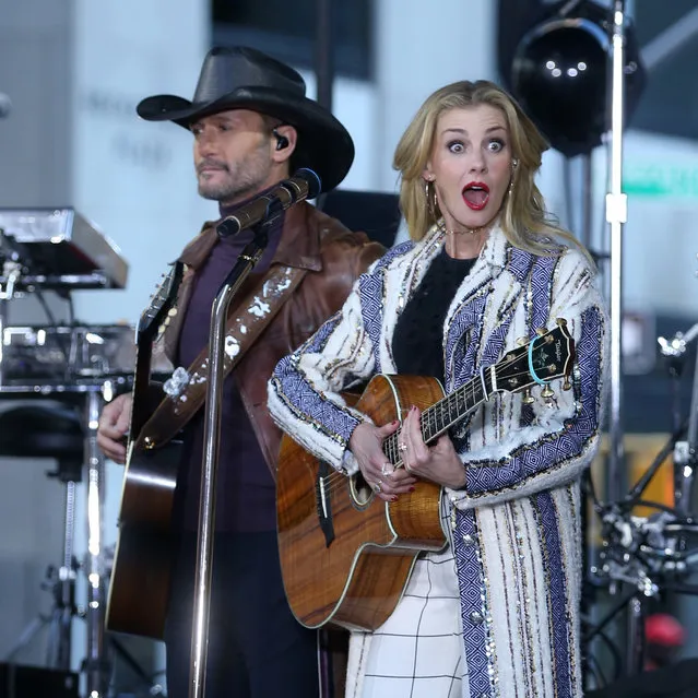 Country music duo Faith Hill and Tim McGraw perform on NBC Today Show on Rockefeller Plaza in New York City, New York, USA on November 17, 2017. (Photo by Christopher Peterson/Splash News and Pictures)