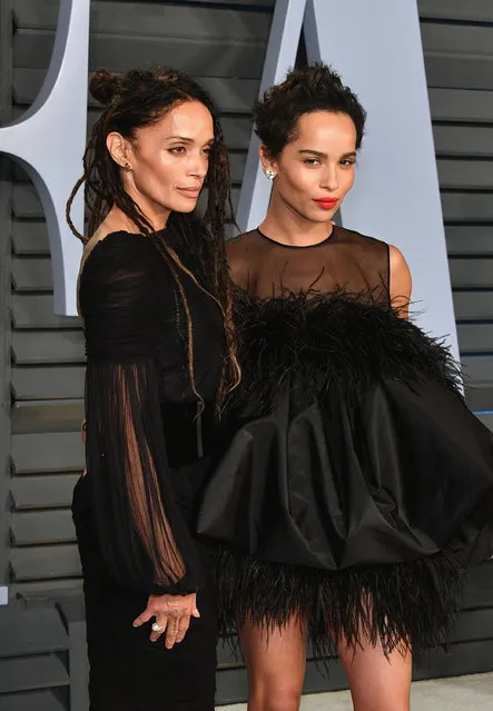 Lisa Bonet (L) and Zoe Kravitz attend the 2018 Vanity Fair Oscar Party hosted by Radhika Jones at Wallis Annenberg Center for the Performing Arts on March 4, 2018 in Beverly Hills, California. (Photo by Dia Dipasupil/Getty Images)