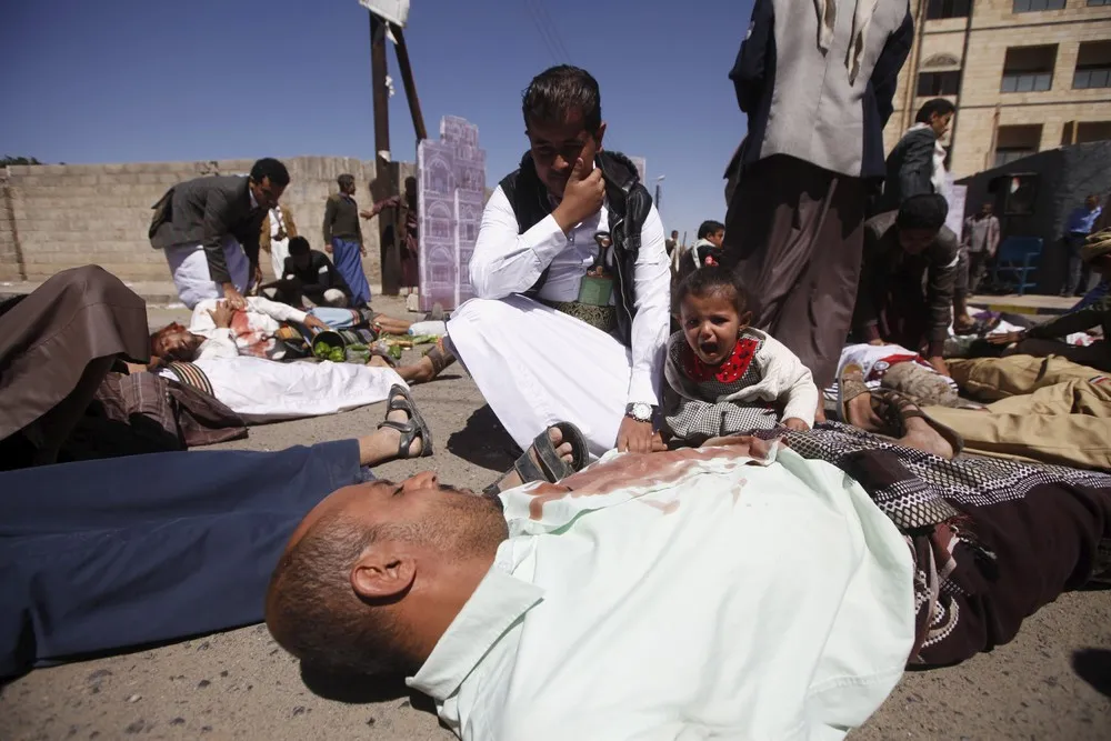 The Day in Photos – November 9, 2015