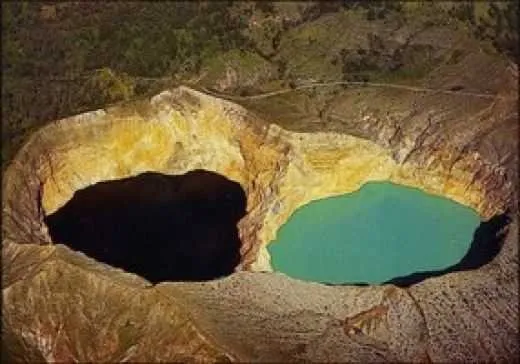 Indonesia Lakes of Mount Kelimutu