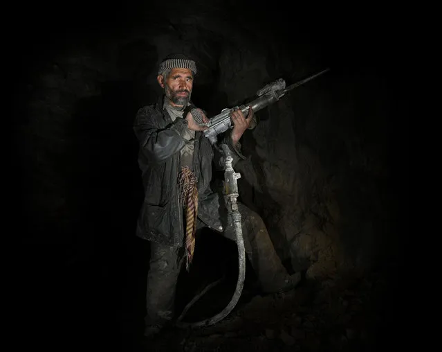 An underground gem miner works an airleg drill high in Northern Pakistan’s Karakorum Range. While mines were technically supposed to be around three feet apart, these separations had reduced in recent years creating a significant rock fall and blasting hazard for those working close to the faces of their mines. (Photo by Hugh Brown/South West News Service)