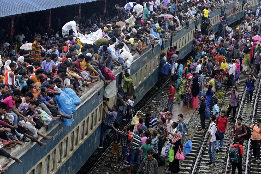 Bangladeshis in Preparation of Eid al-Fitr Celebrations