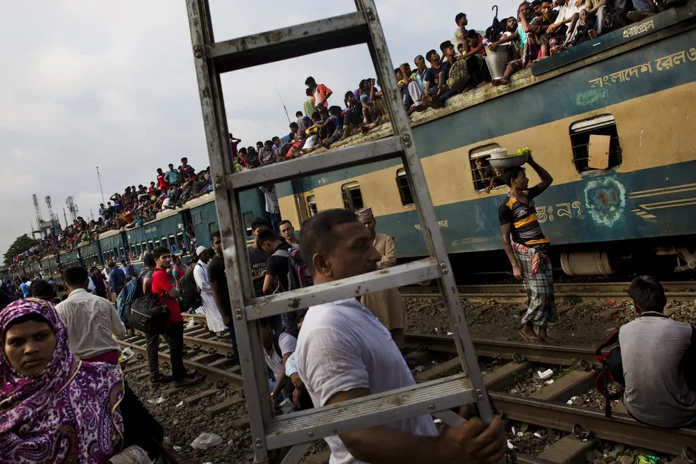 Overcrowded Trains of Bangladesh