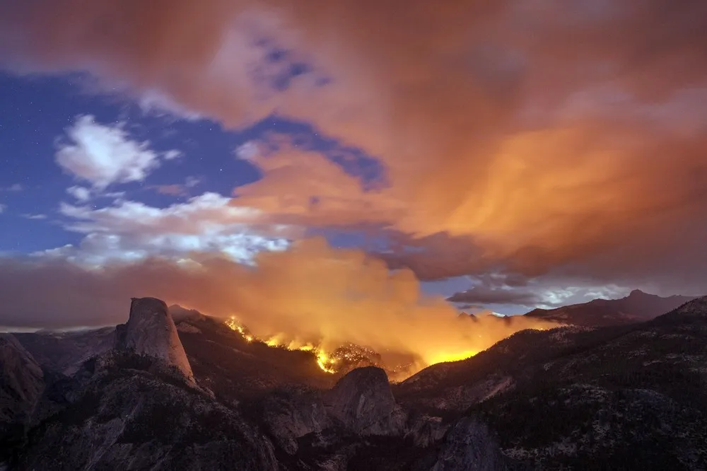 Wildfire Burns in Yosemite National Park